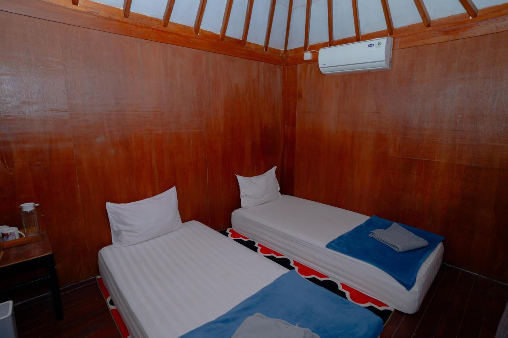 Reddoorz Syariah Near Lombok Epicentrum Mall Матарам Екстериор снимка