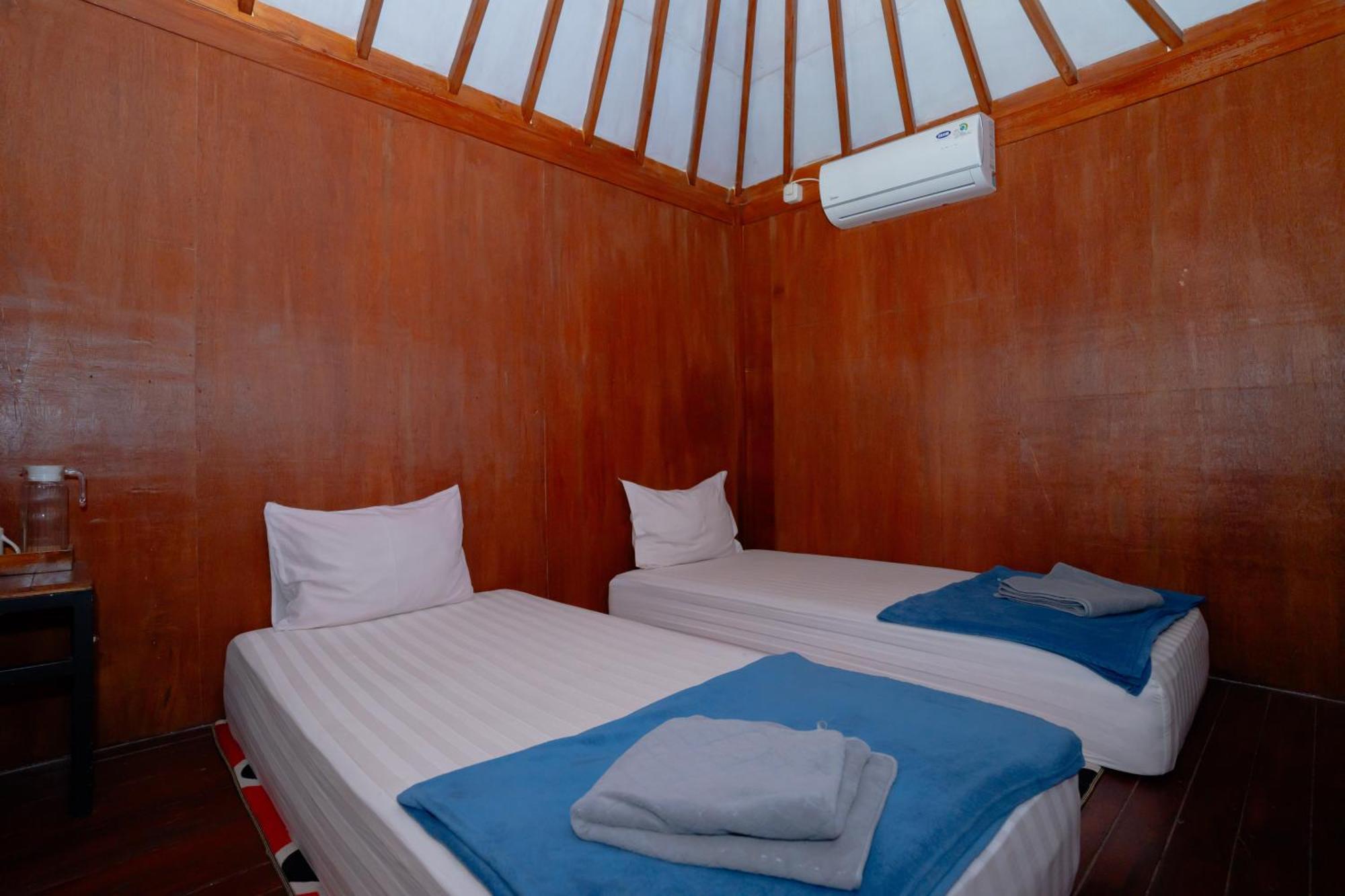 Reddoorz Syariah Near Lombok Epicentrum Mall Матарам Екстериор снимка