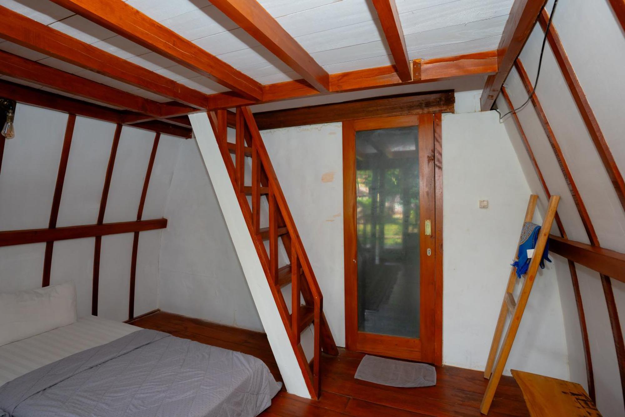 Reddoorz Syariah Near Lombok Epicentrum Mall Матарам Екстериор снимка